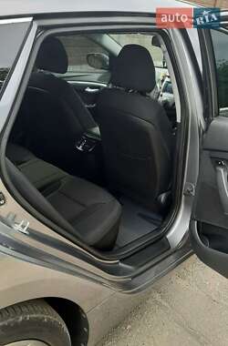 Универсал Hyundai i40 2012 в 