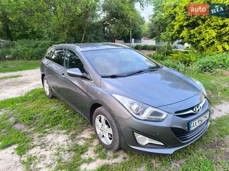 Hyundai i40 2011