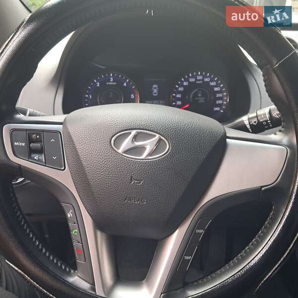 Седан Hyundai i40 2014 в Києві