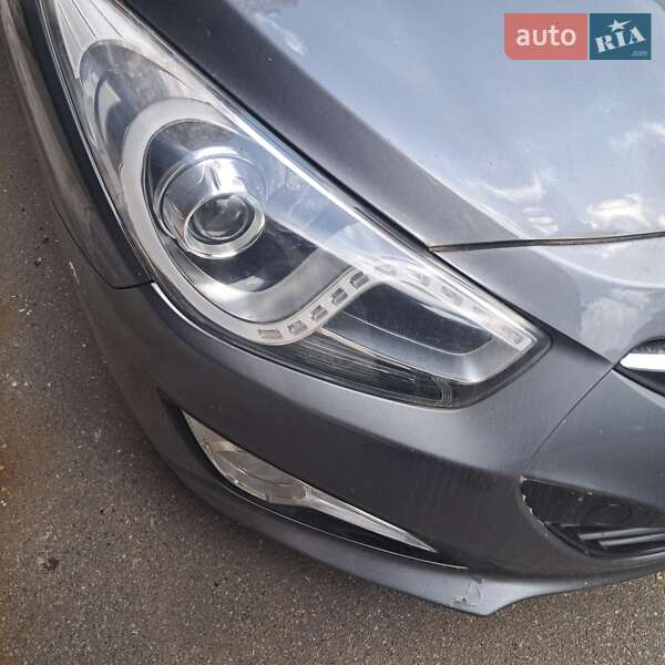 Седан Hyundai i40 2014 в Києві