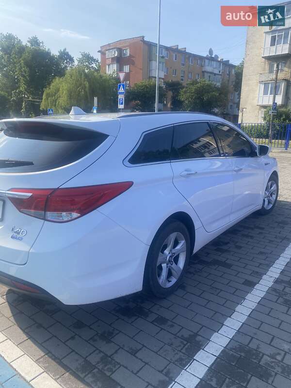 Универсал Hyundai i40 2012 в Ивано-Франковске