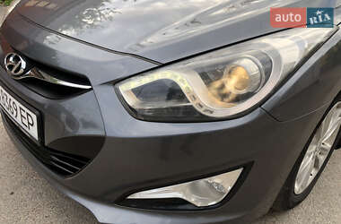 Универсал Hyundai i40 2012 в 
