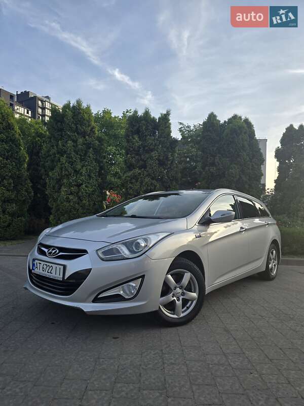Hyundai i40 2011