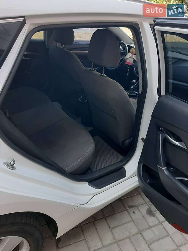 Универсал Hyundai i40 2011 в Херсоне