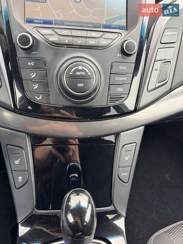 Универсал Hyundai i40 2013 в Луцке