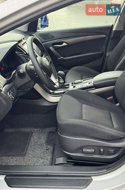 Универсал Hyundai i40 2011 в 