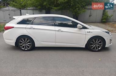 Универсал Hyundai i40 2014 в Днепре