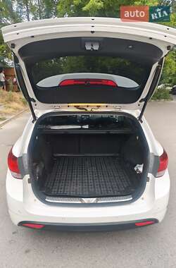 Универсал Hyundai i40 2014 в Днепре