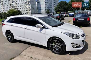 Универсал Hyundai i40 2012 в Нетешине