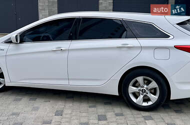 Универсал Hyundai i40 2012 в 