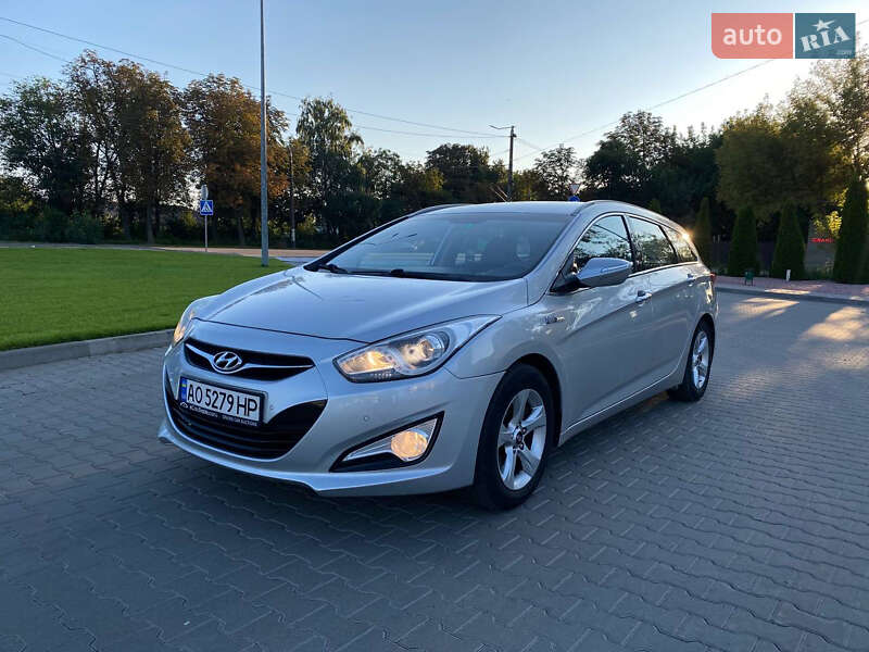 Hyundai i40 2012