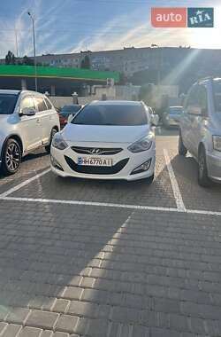 Универсал Hyundai i40 2011 в 
