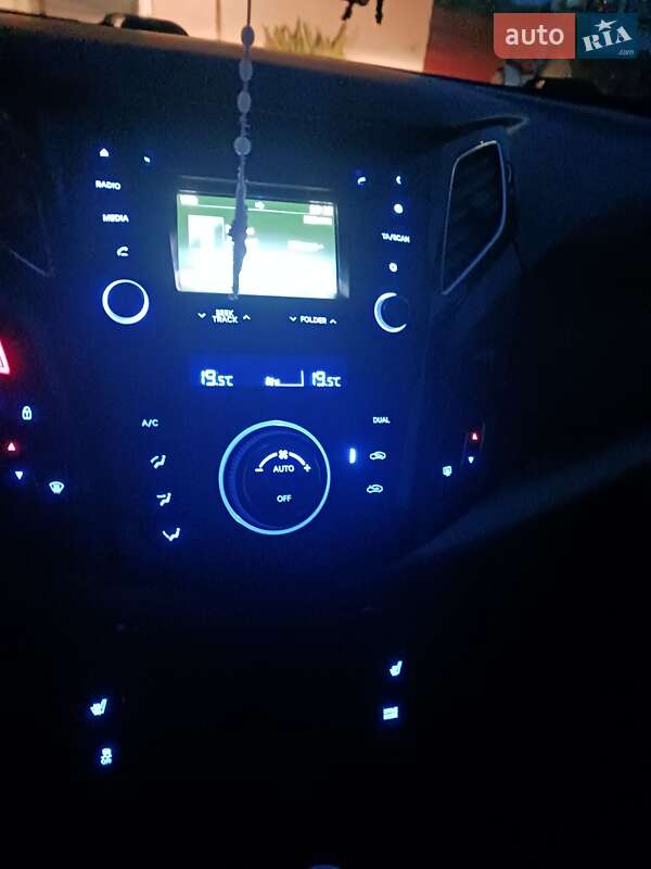 Универсал Hyundai i40 2015 в Мукачево