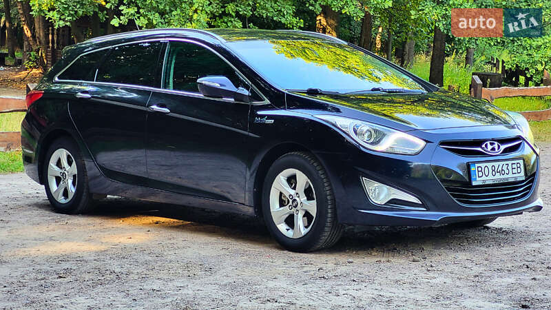 Універсал Hyundai i40 2012 в 