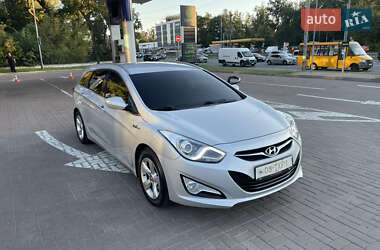 Универсал Hyundai i40 2012 в 
