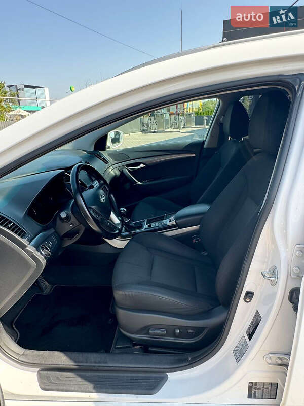 Універсал Hyundai i40 2012 в Львові фото 15 Універсал Hyundai i40 2012 в Львові