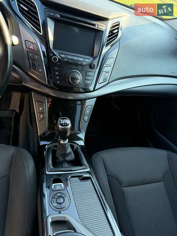 Універсал Hyundai i40 2016 в Харкові