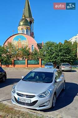 Hyundai i40 2012