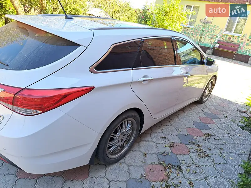 Hyundai i40 2011