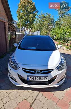 Универсал Hyundai i40 2011 в 