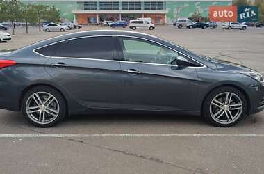 Седан Hyundai i40 2015 в 
