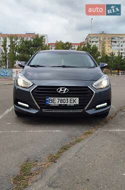 Седан Hyundai i40 2015 в 