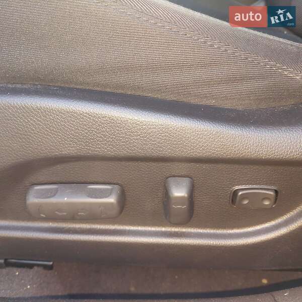 Універсал Hyundai i40 2017 в Одесі фото 28 Універсал Hyundai i40 2017 в Одесі