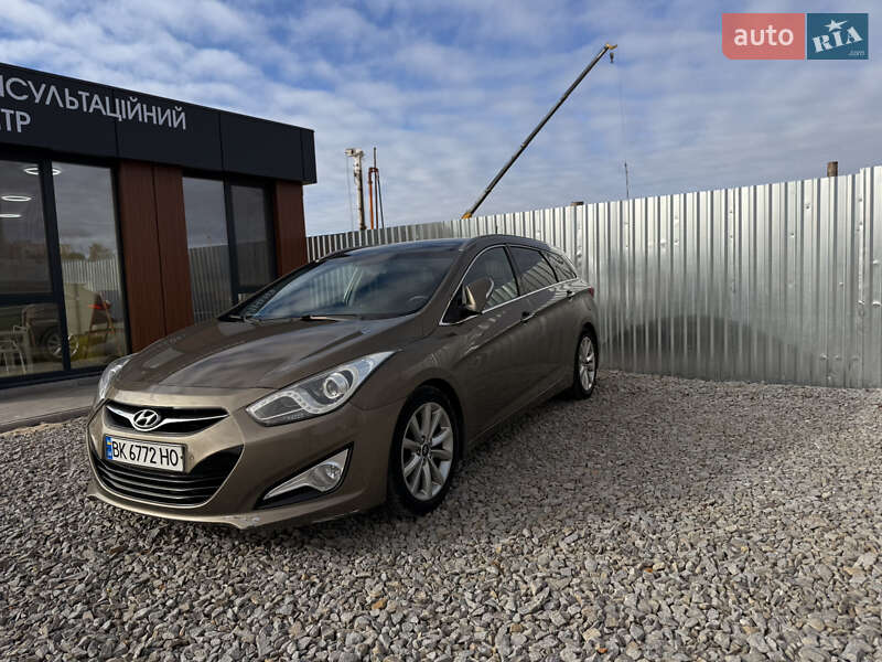 Універсал Hyundai i40 2011 в Рівному фото 2 Універсал Hyundai i40 2011 в Рівному