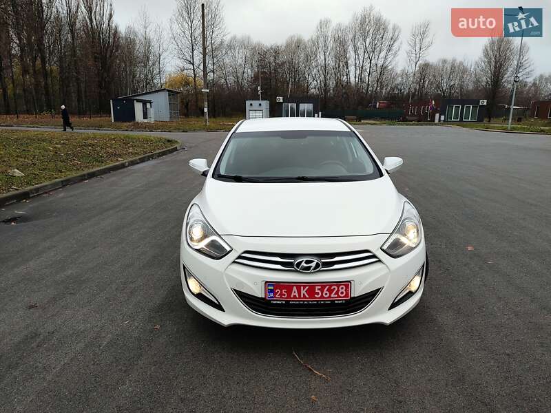 Седан Hyundai i40 2015 в Чернігові