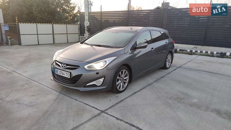 Hyundai i40 2011