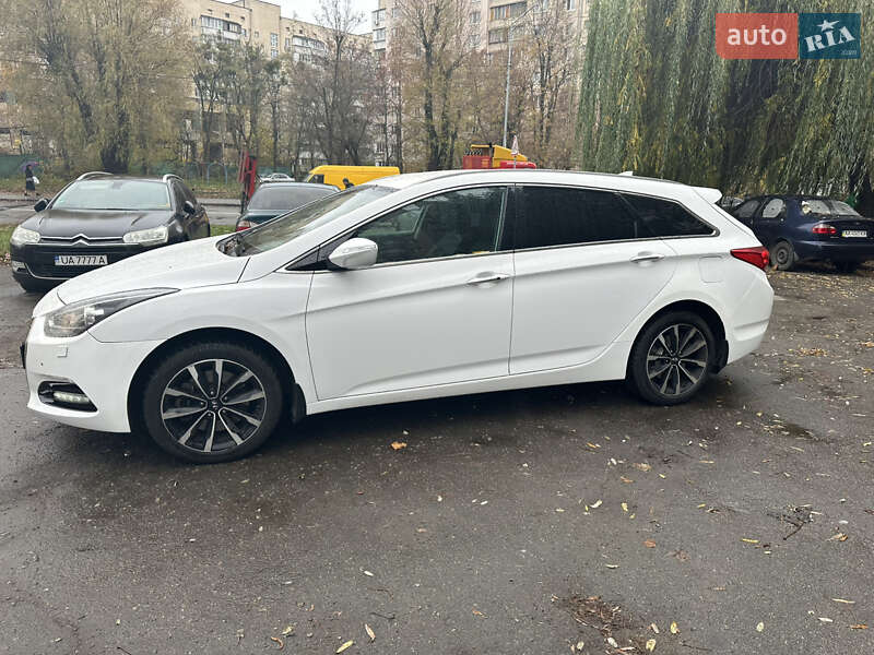 Универсал Hyundai i40 2015 в Киеве