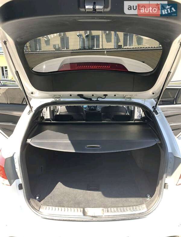 Універсал Hyundai i40 2014 в Києві