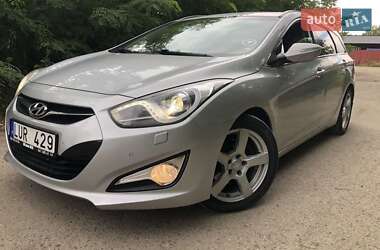 Універсал Hyundai i40 2011 в Галичі