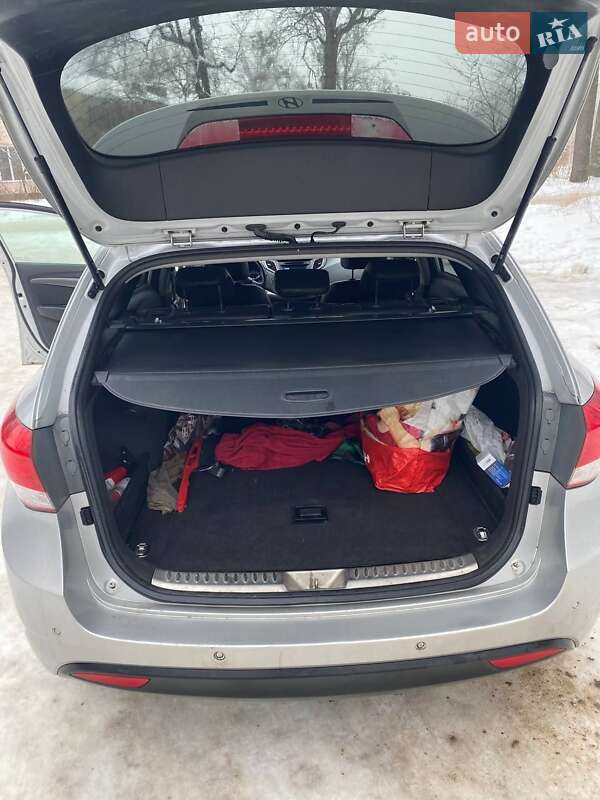 Универсал Hyundai i40 2012 в Киеве