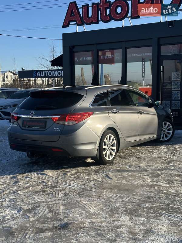 Универсал Hyundai i40 2011 в Белогородке