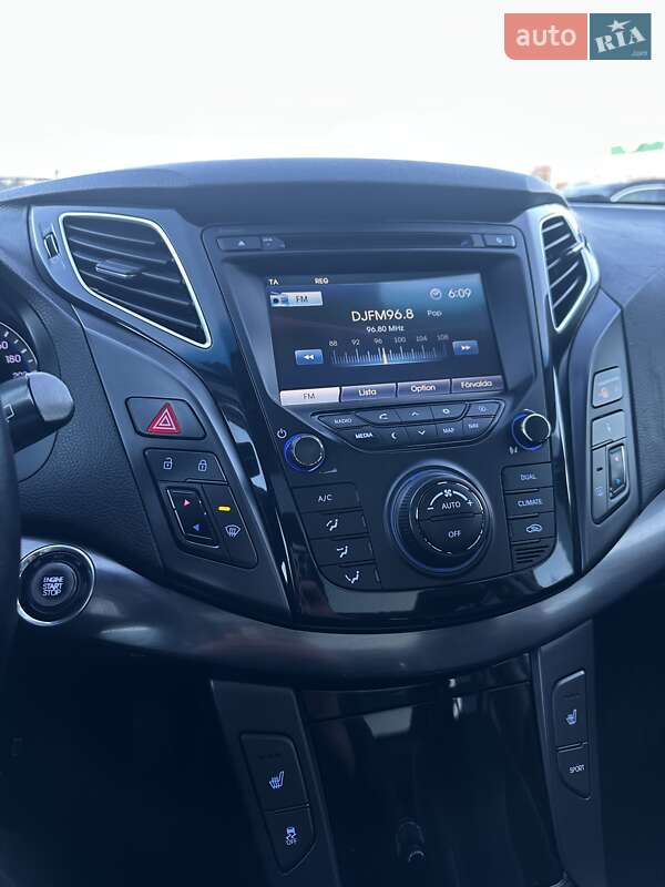 Универсал Hyundai i40 2011 в Белогородке