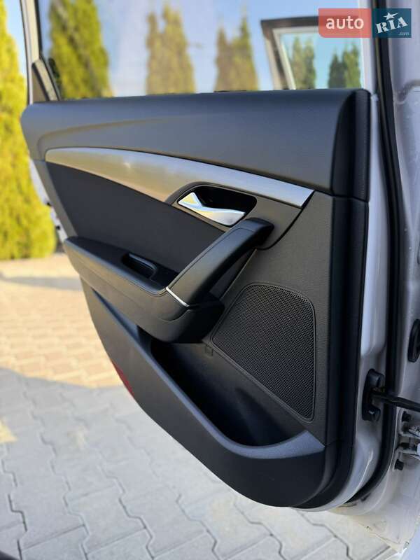 Универсал Hyundai i40 2016 в Дубно фото 53 Универсал Hyundai i40 2016 в Дубно