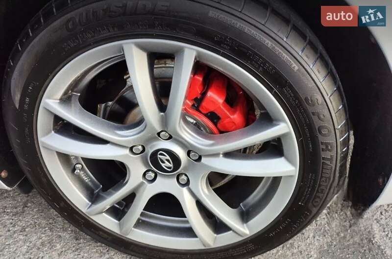 Седан Hyundai i40 2012 в Нежине