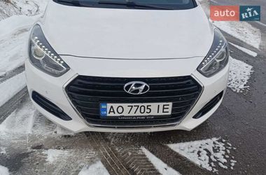 Универсал Hyundai i40 2015 в Межгорье