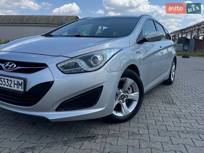 Hyundai i40 2011