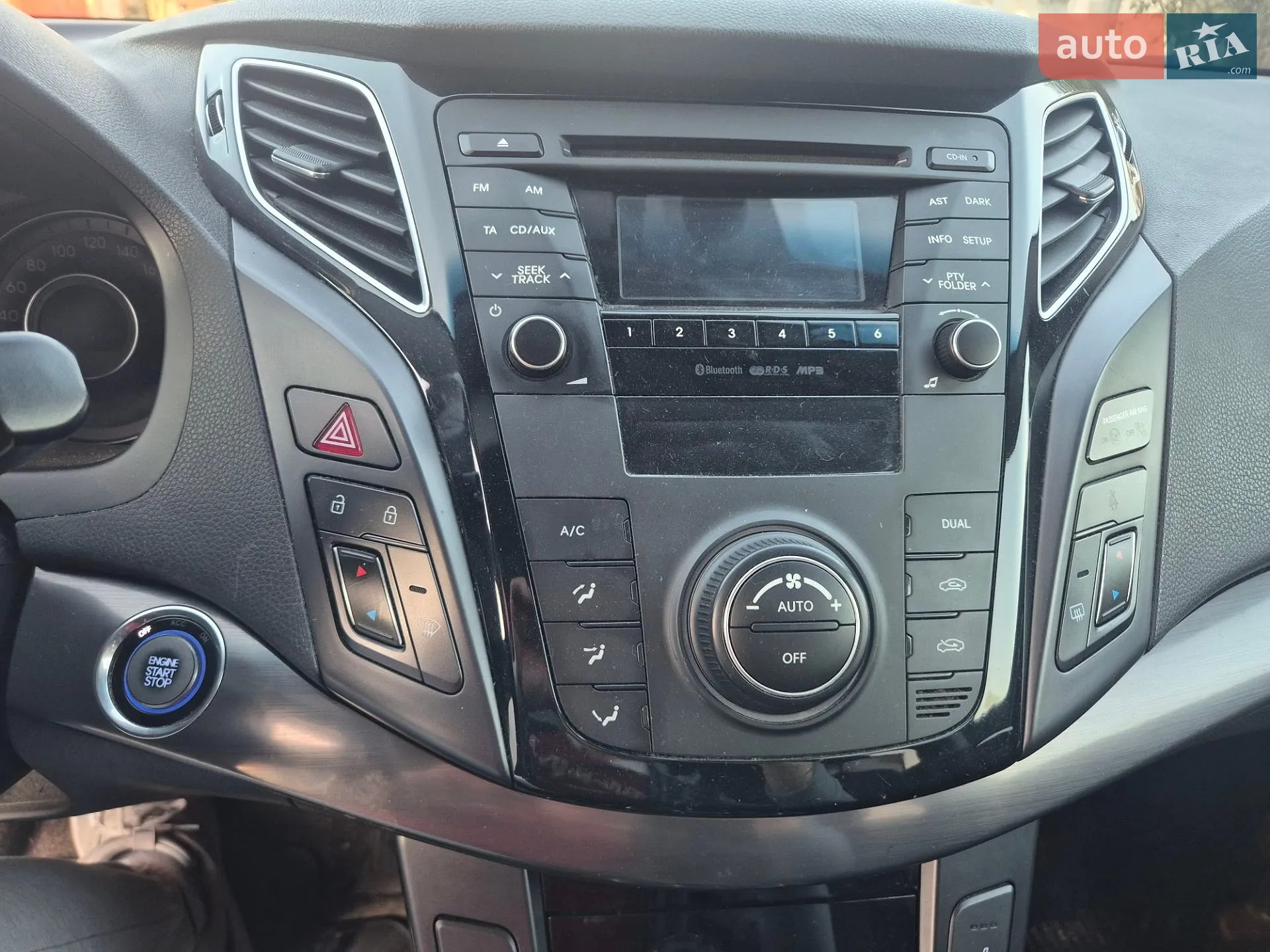 2012 Hyundai i40 - мініатюра 17