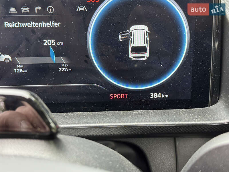 Внедорожник / Кроссовер Hyundai Inster EV 2025 в Ровно