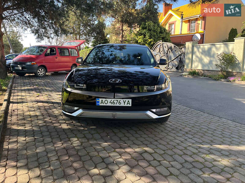 Внедорожник / Кроссовер Hyundai Ioniq 5 2022 в 