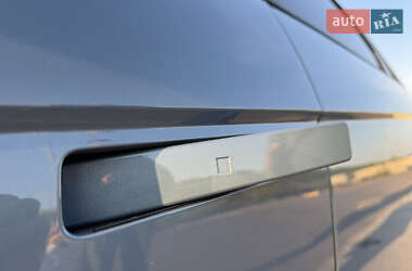 Внедорожник / Кроссовер Hyundai Ioniq 5 2022 в 