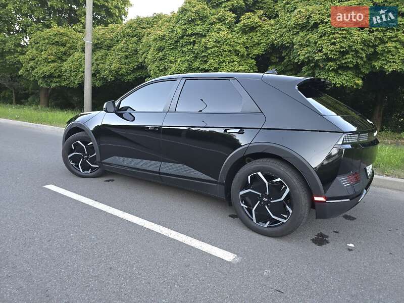 Внедорожник / Кроссовер Hyundai Ioniq 5 2023 в Ровно