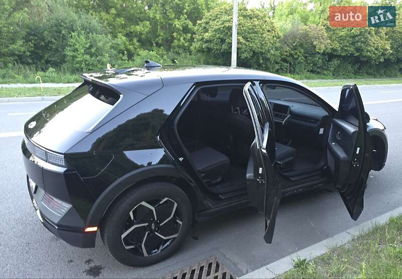 Внедорожник / Кроссовер Hyundai Ioniq 5 2023 в Ровно