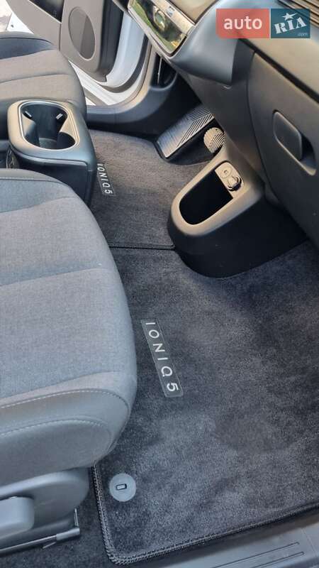Внедорожник / Кроссовер Hyundai Ioniq 5 2024 в Черновцах