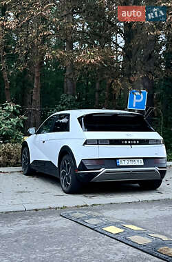 Внедорожник / Кроссовер Hyundai Ioniq 5 2022 в 