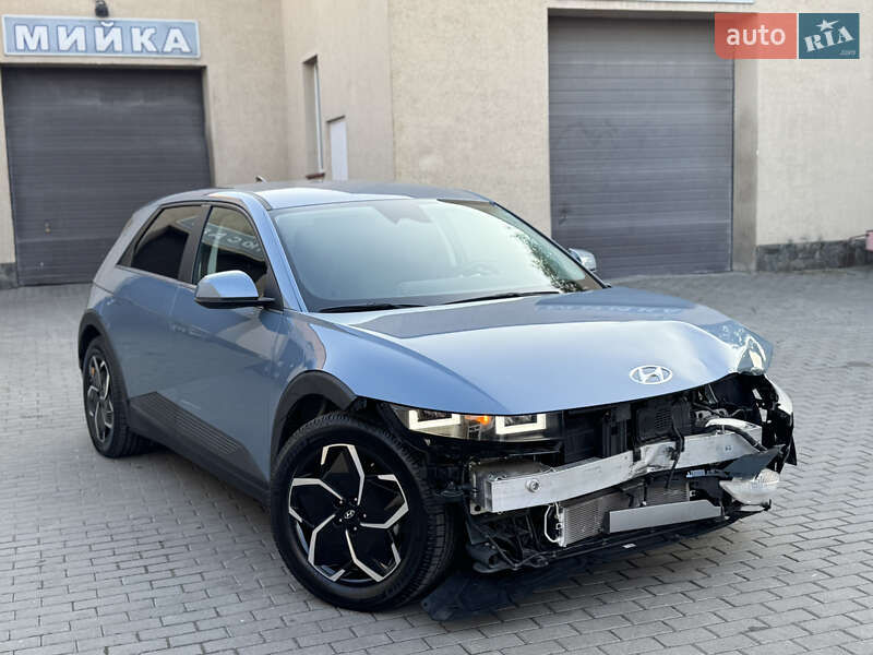 Внедорожник / Кроссовер Hyundai Ioniq 5 2022 в 