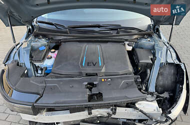 Внедорожник / Кроссовер Hyundai Ioniq 5 2022 в 